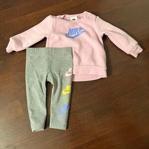 Nike legging and sweatshirt
